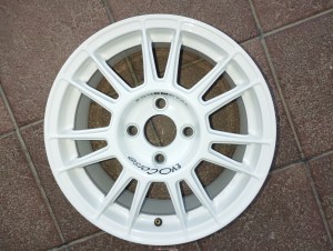 Llantas 16 pulgadas para vehículos - TunerHouse Motorsport