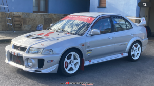 Mitsubishi lancer evo v